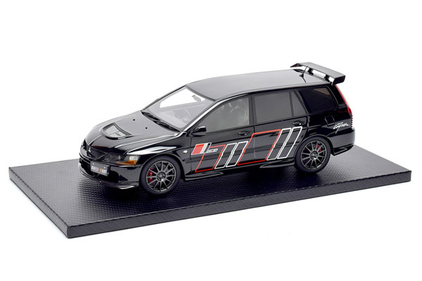 1/18 ランサー エボリューション IX ワゴン Black with Ralliart