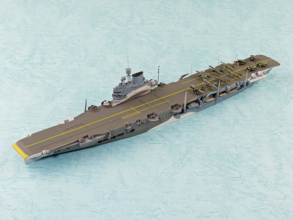 1700 ウォーターライン No 718 英国海軍 航空母艦 イラスト