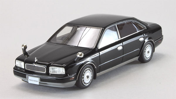 G50プレジデント　純正フェンダーモール ニッサン純正 PG50プレジデントJS用フェンダーアーチモール の