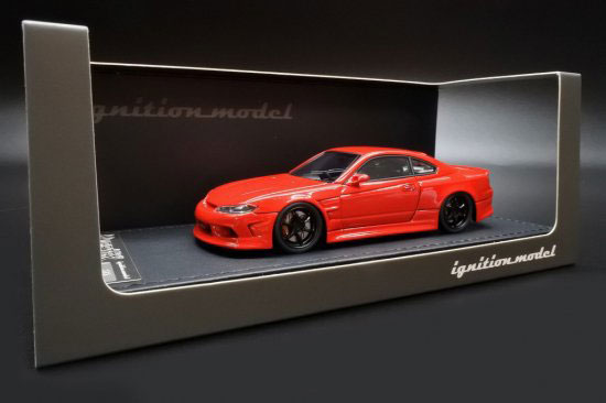 イグニッションモデル1/43 S15 レッド イグニッションモデル 1/43 VERTEX S15 シルビア レッド