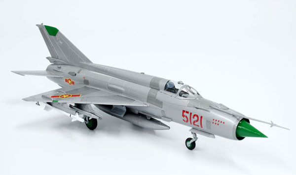 1/72 MiG-21MF フィッシュベッドJ “北ベトナム”(マスキングシート付