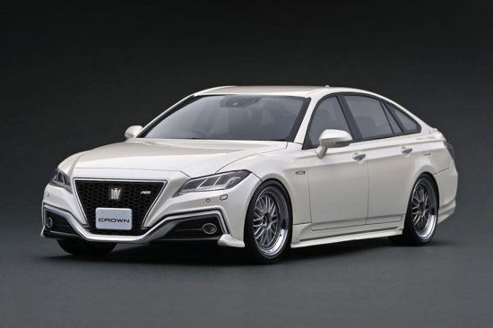 1/18イグニッションモデル トヨタ クラウン3.5L RS ホワイトカスタム 1/18イグニッションモデル トヨタ クラウン3.5L RS ホワイトカスタム