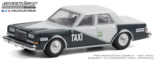 1/64 1984 Dodge Diplomat - Tijuana， Mexico Taxi[グリーンライト]《発売済・在庫品》