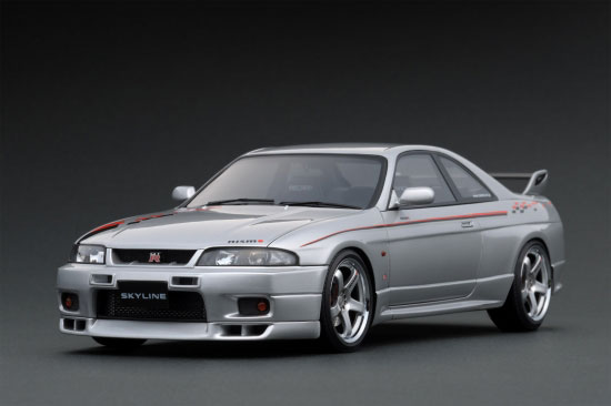 イグニッションモデル　スカイラインR33GT-R　V-spec 1/18 Nissan Skyline GT-R (BCNR33) V-spec Silver