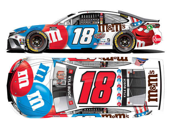 NASCAR 1/24カムリ 初制覇記念限定品　送料込み 1/24 “カイル・ブッシュ” #18 M＆M'S レッド，ホワイト＆ブルー