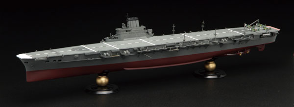 1/700 帝国海軍シリーズ No.18 日本海軍航空母艦 大鳳 (ラテックス甲板仕様) フルハルモデル プラモデル（再販）[フジミ模型]《０７月予約》