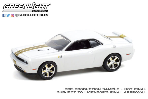 1/64 2009 Dodge Challenger R/T - Hurst Performance Edition[グリーンライト]《在庫切れ》
