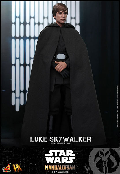 hottoys DX 1/6 マンダロリアン ルーク・スカイウォーカー19800円で即決したいです