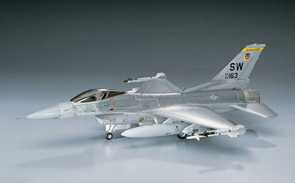 1/72 F-16C ファイティング ファルコン プラモデル[ハセガワ]