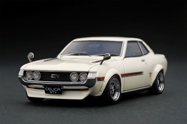 1/18 Toyota Celica 1600GTV (TA22) White[イグニッションモデル