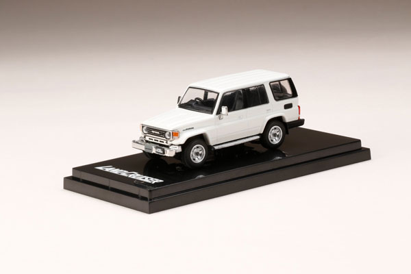 【2025年】エレガントファッションを上品に着 トヨタランドクルーザー 1/64 70 ホワイト[ホビー 1994 4DOOR ZX その他