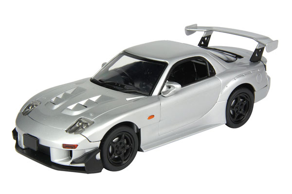 1/32 マツダ RX-7(FD3S)カスタム シルバーストーンメタリック プラモデル[MONO]《在庫切れ》
