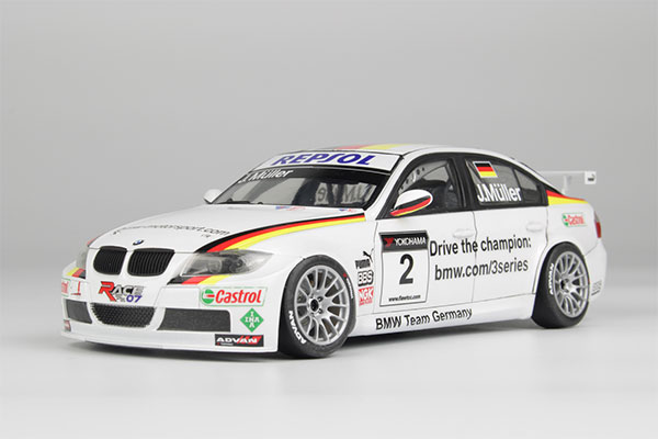 オートアート 1/18 BMW320i WTCC #42 ヨルグミューラー 自動車