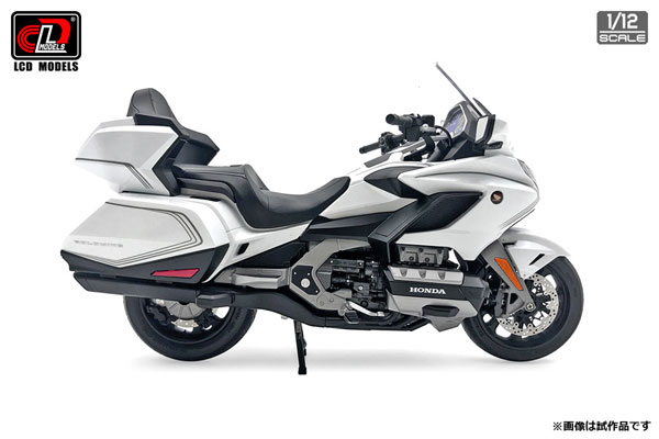 1/12 Honda Gold Wing Tour (2020) ホワイト[LCD MODEL]《在庫切れ》