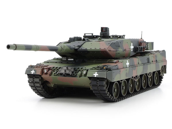 1/35 レオパルト2A6 “ウクライナ軍” [スケール限定] プラモデル