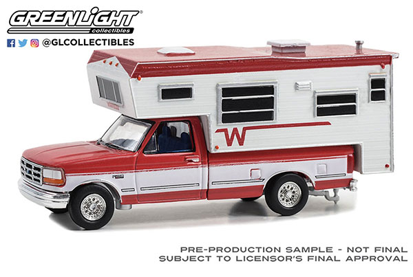 MOTORMAX 2004 Ford F-250 Truck – Bright Red, 1:64 Scale, LP Exclusive Diecast