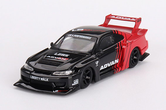 1/64 Nissan シルビア(S15) LB-Super Silhouette SILVIA ADVAN(右ハンドル)[MINI GT]