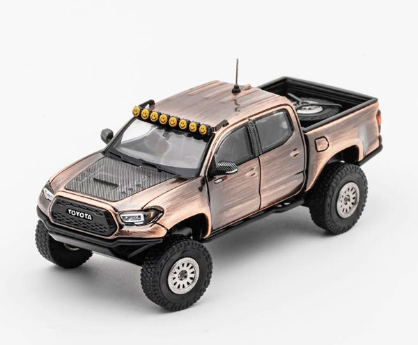 1/64 トヨタ TACOMA TRD Pro - ワイドボディ (LHD) ブラッシュブロンズ[ゲインコーププロダクツ]