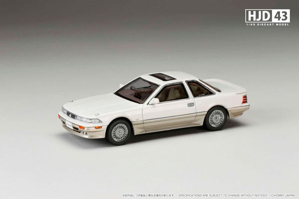 1/43 トヨタ ソアラ 3000 TWINCAM 24 GT-LIMITED AIR SUSPENSION (MZ21) クリスタルホワイトトーニング II[ホビージャパン]