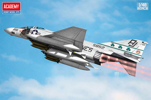 1/48 F-4J ファントムII “VMFA-333 シャムロックス” プラモデル[アカデミー]