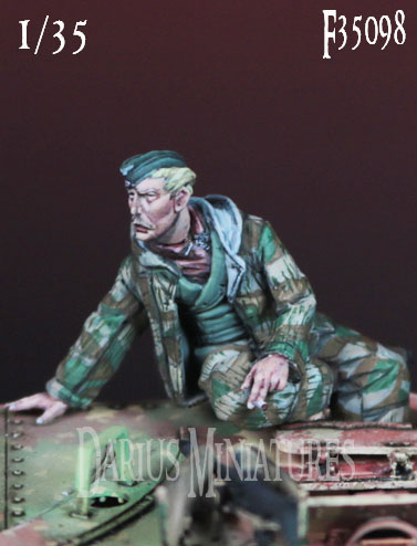 最も優遇 WWII 1/35 ドイツ 前方確認[ダリウス ヘッツァー駆逐戦車乗員#1 プラモデル