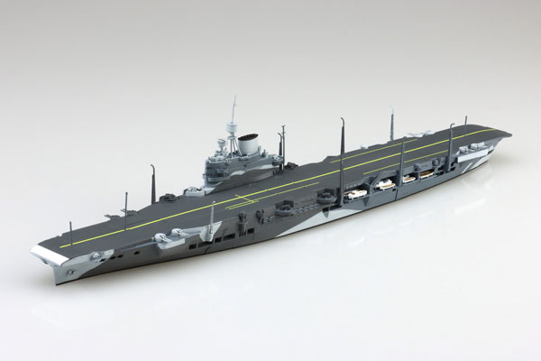 1/700 ウォーターライン No.718 英国海軍 航空母艦 イラストリアス プラモデル[アオシマ]