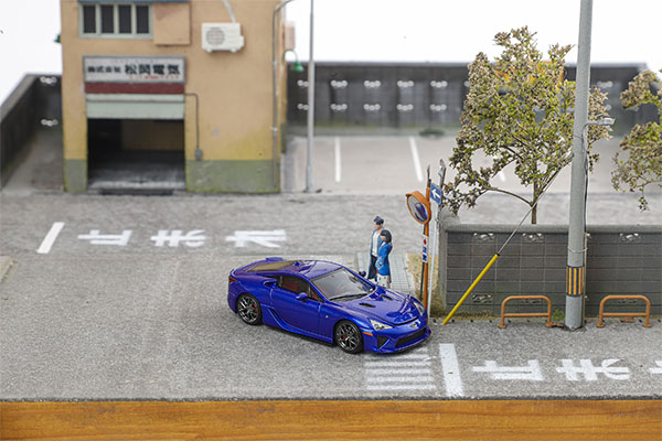 1/64 レクサス・LFA - Pearl Blue[Focal Horizon FH x Model One]