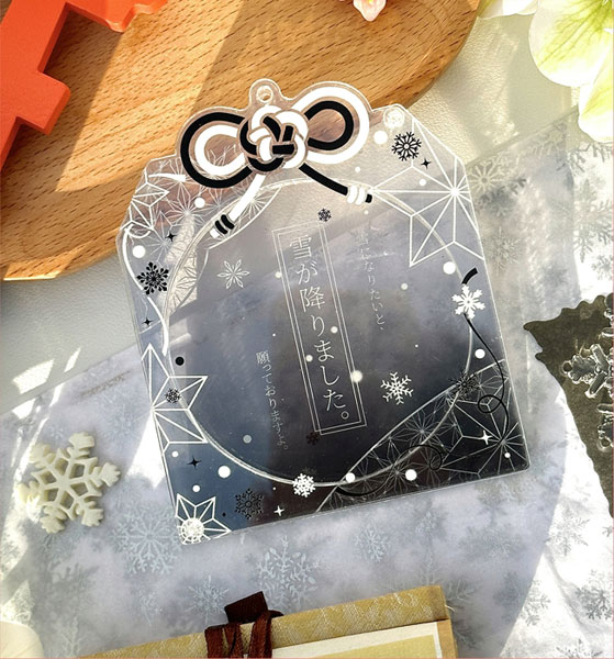 推し活グッズ アクリル缶バッジケース 御守×雪花 ブラック