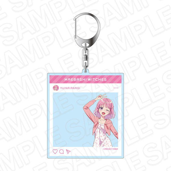 オリジナルアニメ 前橋ウィッチーズ SNS風アクリルキーホルダー 赤城ユイナ 私服(春) ver.[コンテンツシード]《発売済・在庫品》