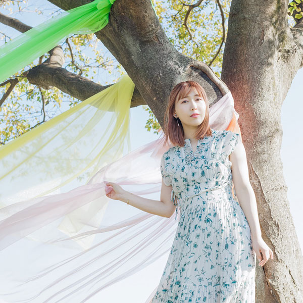 安野希世乃フォトブックレット「Seasons」第二弾発売決定