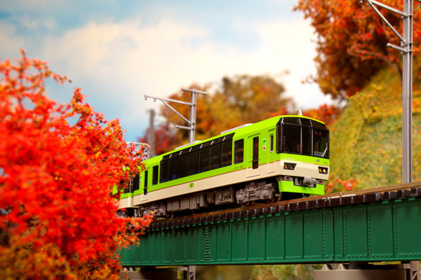 10-1528 叡山電鉄900系〈青もみじきらら〉(メープルグリーン