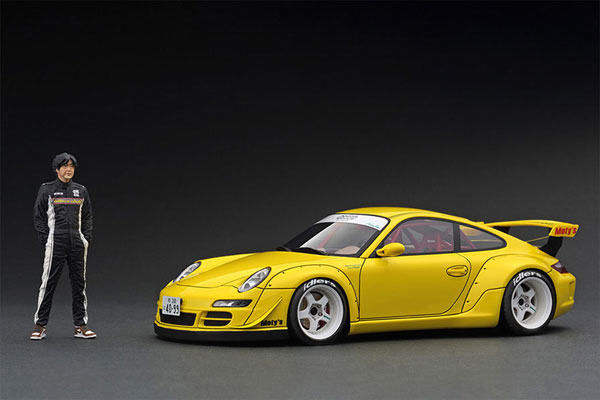 1/18 RWB 997 Yellow With Mr. Nakai[ティーケー.カンパニー]【送料