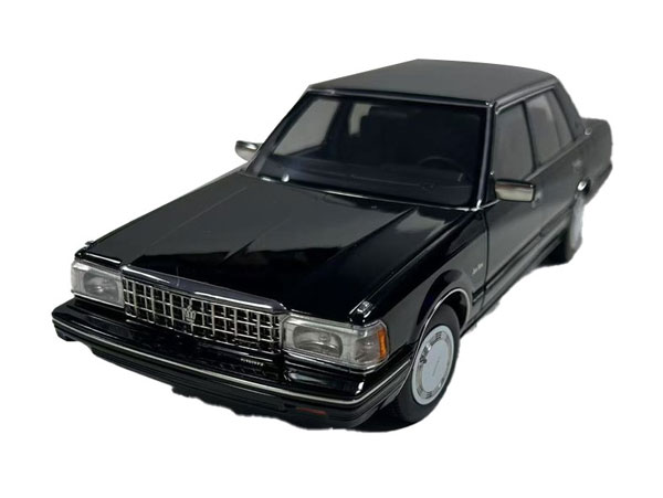 1/18 トヨタ クラウン 1984 ブラック[XiaoGuang MODEL]【送料無料