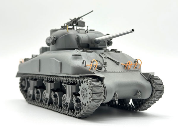 ドラゴンM4A1シャーマン戦車 1/35 スケール Amazon | ドラゴン 1/35 WW.II M4A1 シャーマン 75mm砲搭載 前期