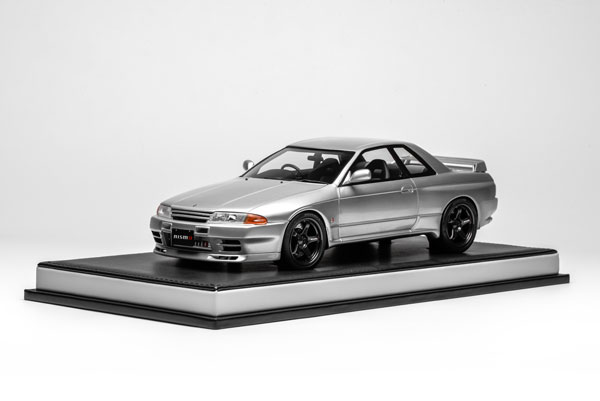 1/18 NISSAN Skyline GT-R (R32) Customized Version Silver[MOTORHELIX]