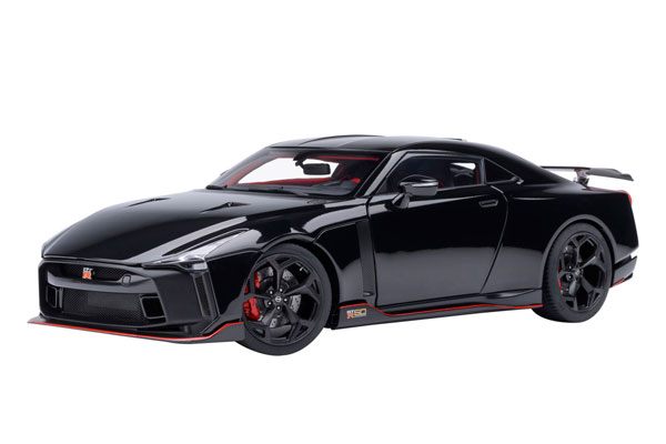 1/18 NISSAN GT-R50 by ITALDESIGN (ブラック/マット・ブラック)[オートアート]