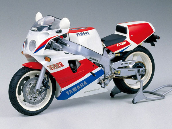 1/12 オートバイ ヤマハ FZR750R (OW01) プラモデル[タミヤ]《在庫切れ》
