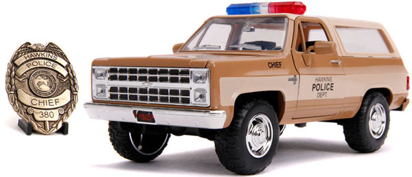 1/24 1980 シェビー ブレイザー (ストレンジャー・シングス ホッパー) ポリスバッジ付[Jada Toys]《１０月予約》