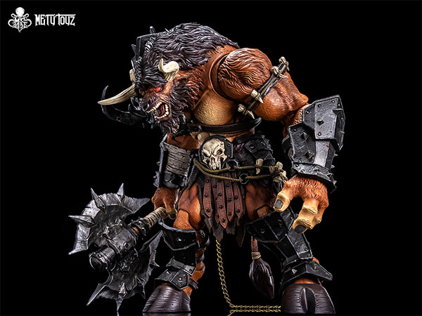 冒険者の世界 Tauren Warrior 1/10スケール可動フィギュア