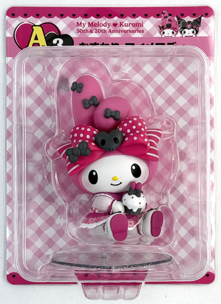 happyくじ　A賞　おすわり　マイメロディ Happyくじ『My Melody ＆ Kuromi 50th＆20th Anniversaries』 A賞