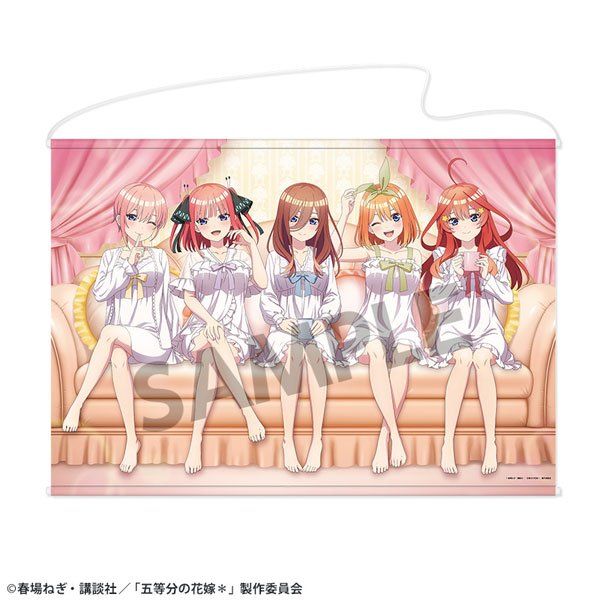 五等分の花嫁* 描き下ろしB1タペストリー ナイトウェア ver.[ホビー