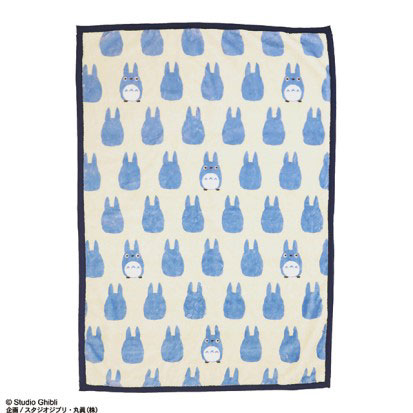 となりのトトロ ハーフ毛布「中トトロシルエット」[丸眞]《発売済・在庫品》