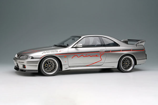 1/18 マインズ スカイライン GT-R (BCNR33) ソニックシルバー[メイク