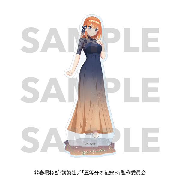 五等分の花嫁*」アクリルスタンド Night sky color Dress 中野四葉