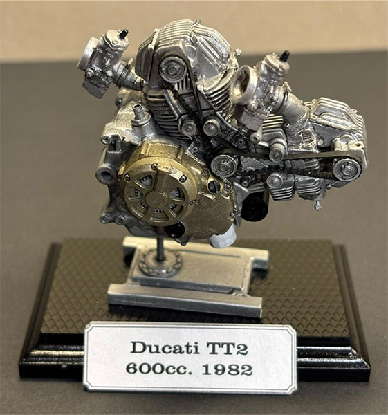 1/12 ドゥカティ TT2 600cc 1982 エンジンセット[Brach Model]【送料無料】《発売済・在庫品》