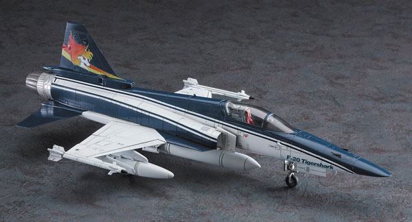 新品未使用未開封1/48 ハセガワエリア88 F-20タイガーシャーク風間 真 1/48 「エリア88」F-20 タイガーシャーク “風間真” プラモデル