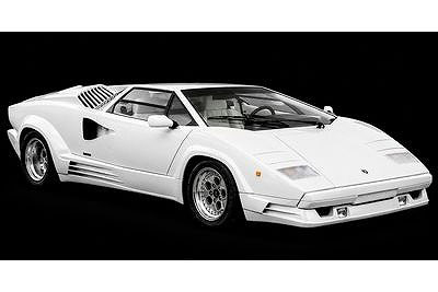1/43 ランボルギーニ カウンタック 25th アニバーサリー 1988 ホワイト