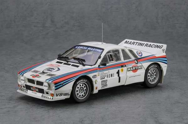 ハセガワ1/24 Lancia 037 Rally モンテカルロラリー　ランチア 1/24 ランチア 037 ラリー “1983 モンテカルロ ラリー ウイナー