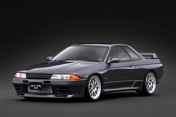 1/18 Nissan Skyline GT-R NISMO (BNR32) Gun Metallic[イグニッション