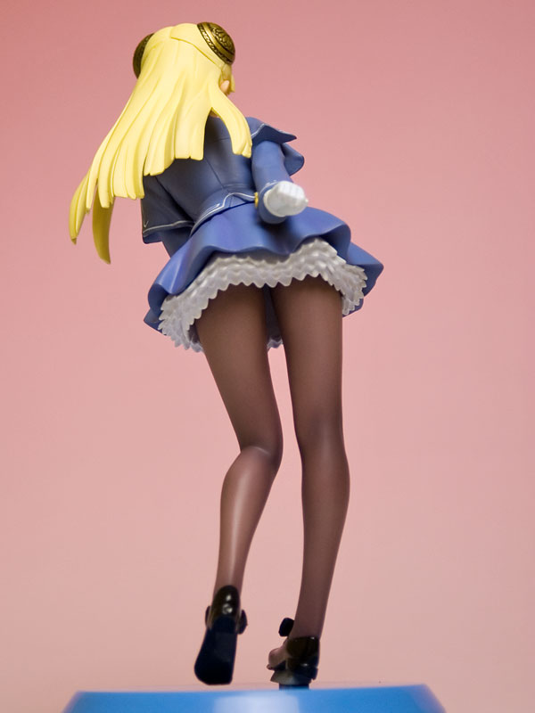 『イングリッド』　カプコンガールズ・スタチュー　1/7フィギュア Amazon.co.jp: オーガニック 1/7 イングリッド カプコンガールズ